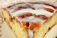 Heavenly Cinnamon Swirl Cake