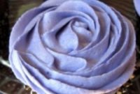 Elegant Rose Cupcakes