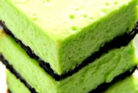 Refreshing Mint Cheesecake Bars