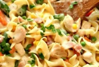 Creamy Skillet Chicken Pot Pie Pasta
