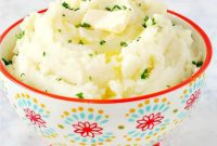 Quick and Creamy Instant Pot Mashed Potatoes