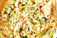 Effortless One-Pot Turkey Tetrazzini