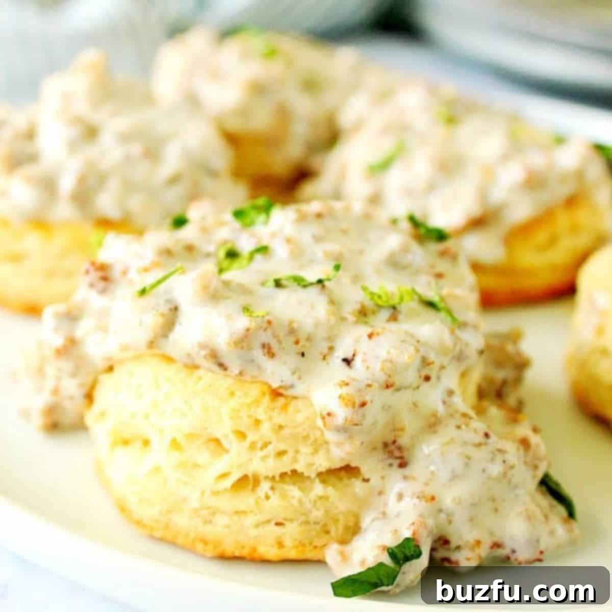 The Ultimate Creamy Sausage Gravy 1 featured 24544