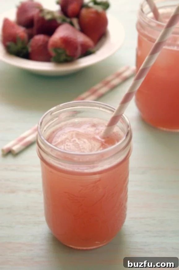 Summer Strawberry Refresher 1 featured 3302