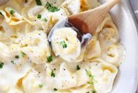 Creamy Tortellini Delight