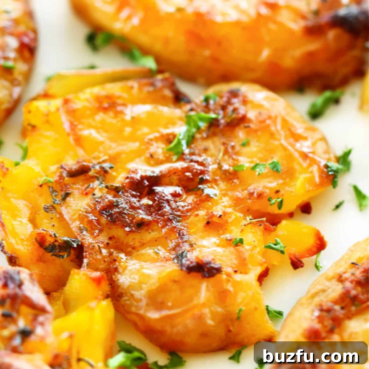 Effortless Crispy Smashed Potatoes 1 featured 39467