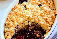 Heavenly Blueberry Crumble Delight