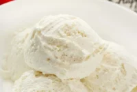 Makinesiz Süt Dondurması: Bulut Gibi Hafif