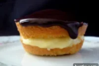 Mini Boston Cream Pies