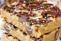 Refreshing Mint Chocolate Chip Cookie Bars