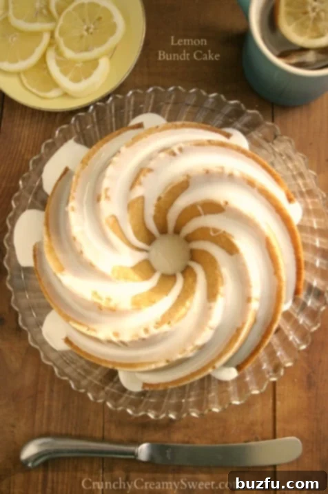 lemon-bundt-cake - a delightful and moist cake