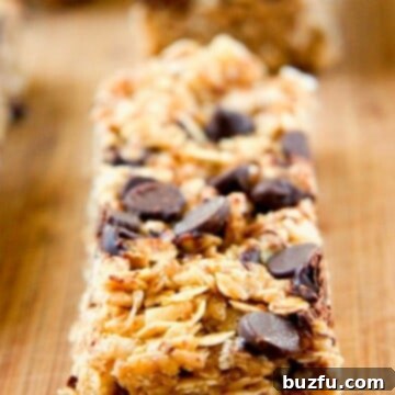 Chewy Peanut Butter Chocolate Chip Granola Bars